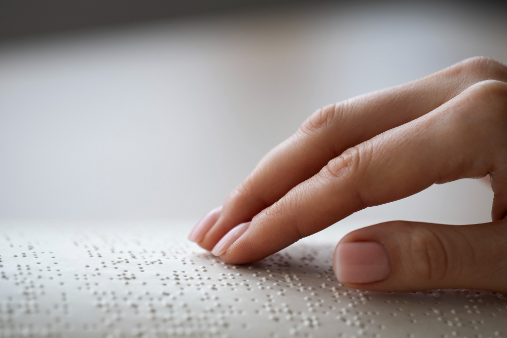 https://www.freepik.com/premium-ai-image/hands-reading-braille-text-commemoration-world-braille-day_317807997.htm#fromView=search&page=1&position=16&uuid=84df4eeb-f1d2-4aa5-b455-ec03cecd59b8&query=braile